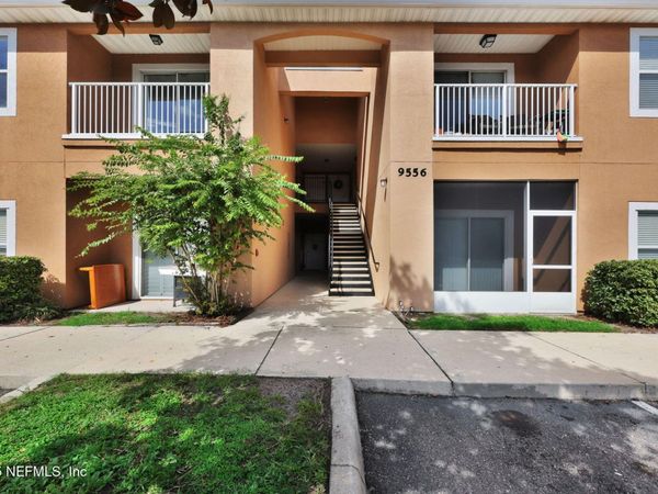 9556 ARMELLE Way, Unit 13, Jacksonville, FL 32257