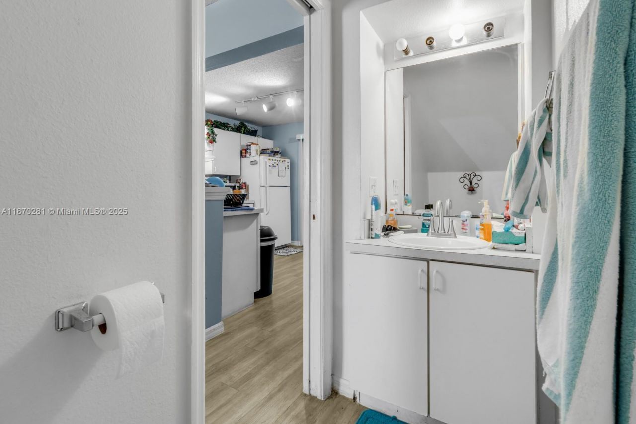 164 Bowie Lane, Kissimmee, FL 34743 Photo