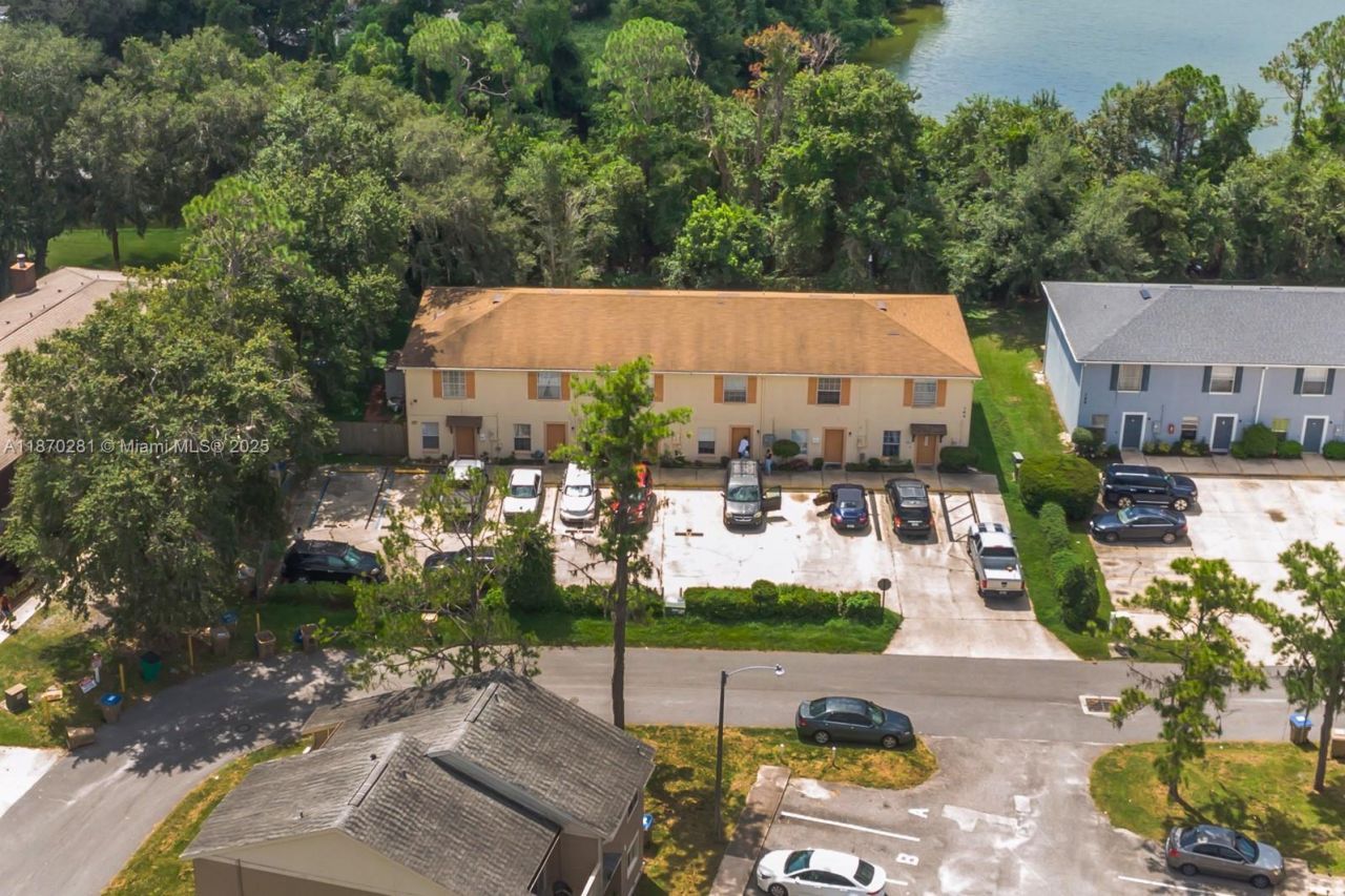 164 Bowie Lane, Kissimmee, FL 34743 Photo