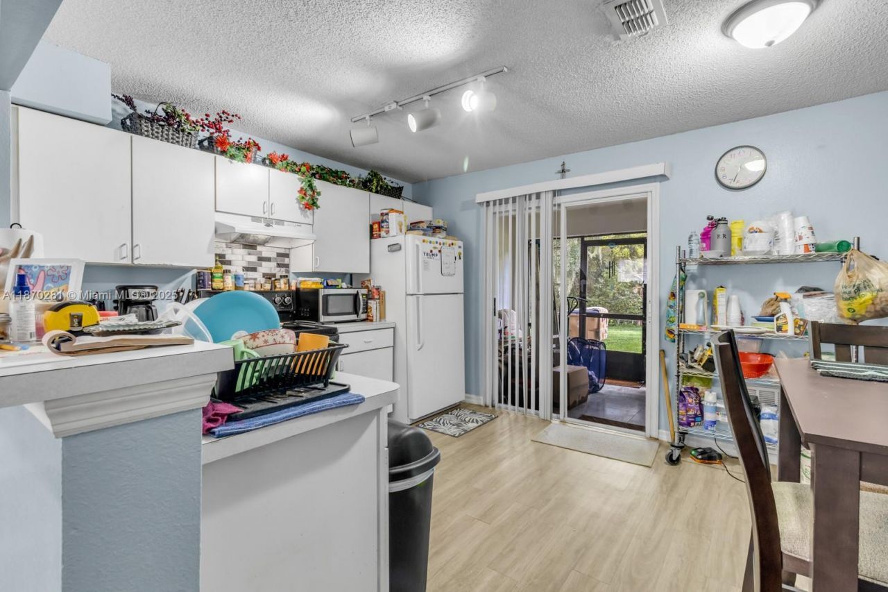 164 Bowie Lane, Kissimmee, FL 34743 Photo