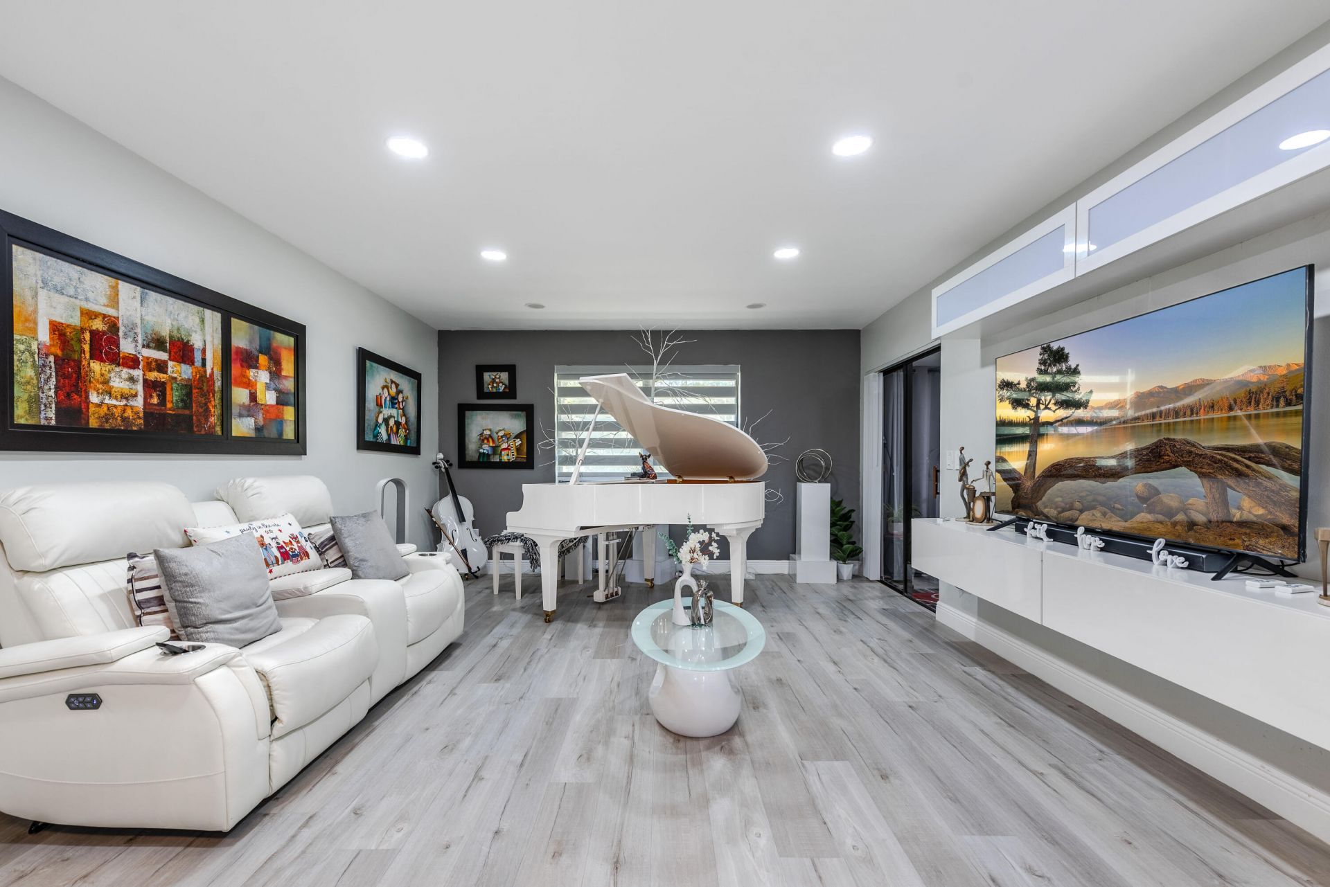 403 Northgate Court, Royal Palm Beach, FL 33411 Photo