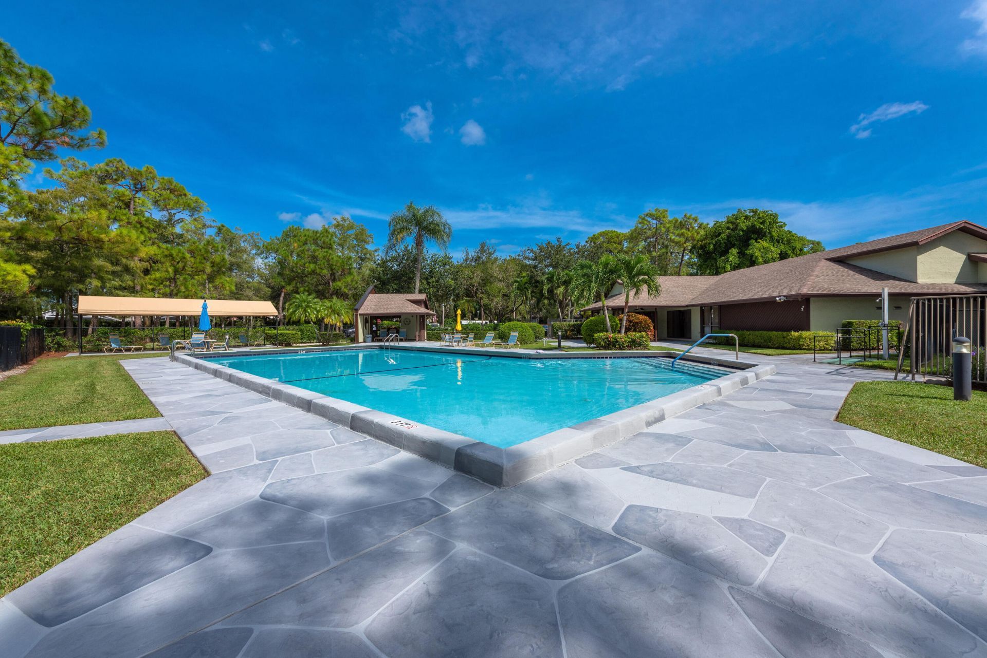 403 Northgate Court, Royal Palm Beach, FL 33411 Photo