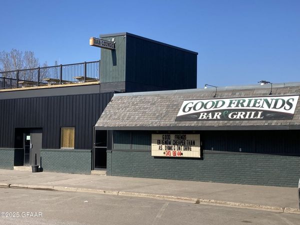 220 TOWNER Avenue, Larimore, ND 58251