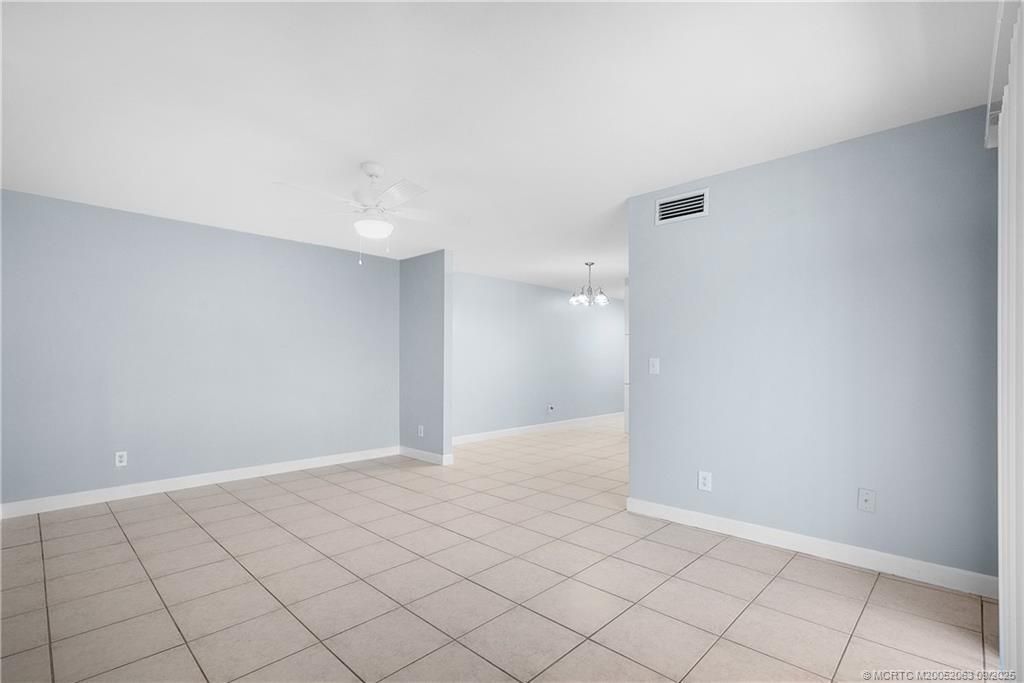333 SE Martin Avenue, Unit 1A, Stuart, FL 34996 Photo