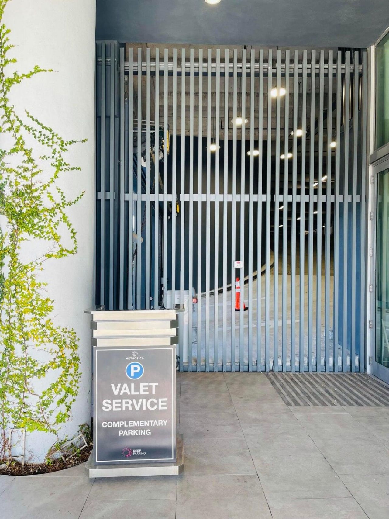 2000 Metropica Way, Unit 2607, Sunrise, FL 33323 Photo