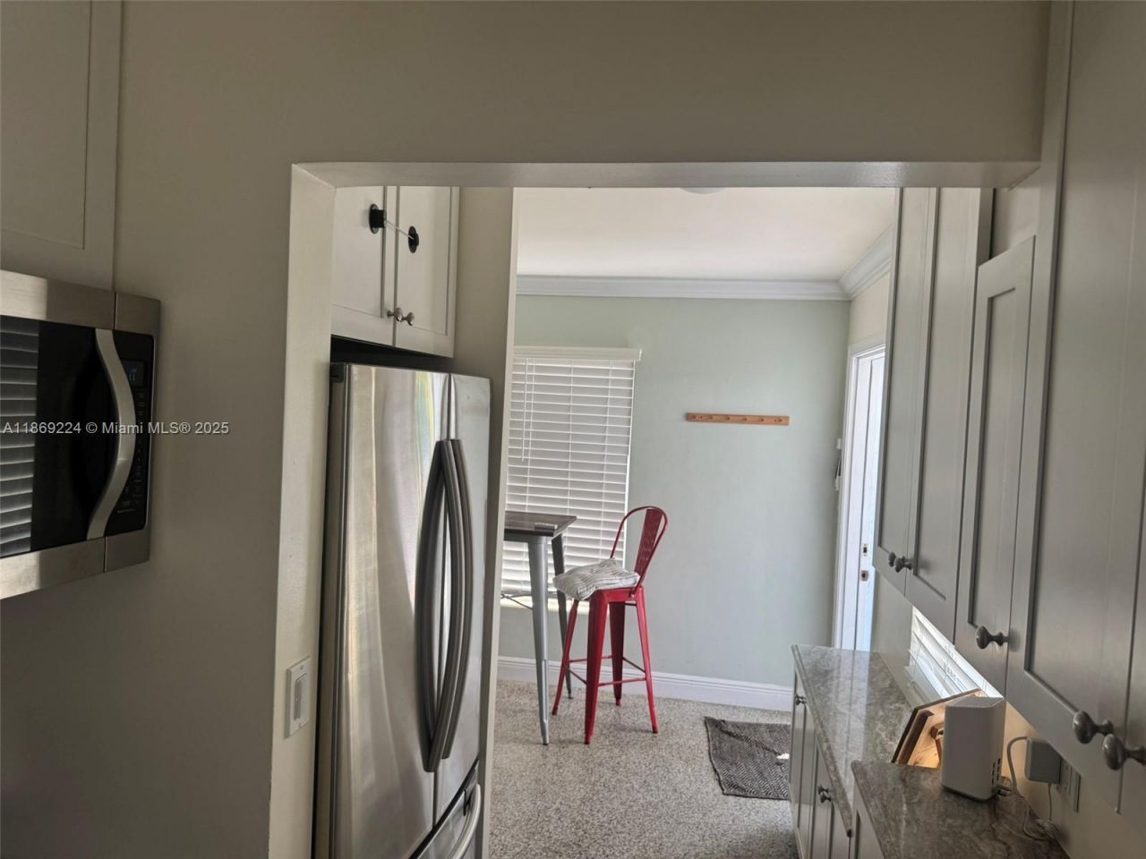 121 Linda Ln, Palm Beach Shores, FL 33404 Photo