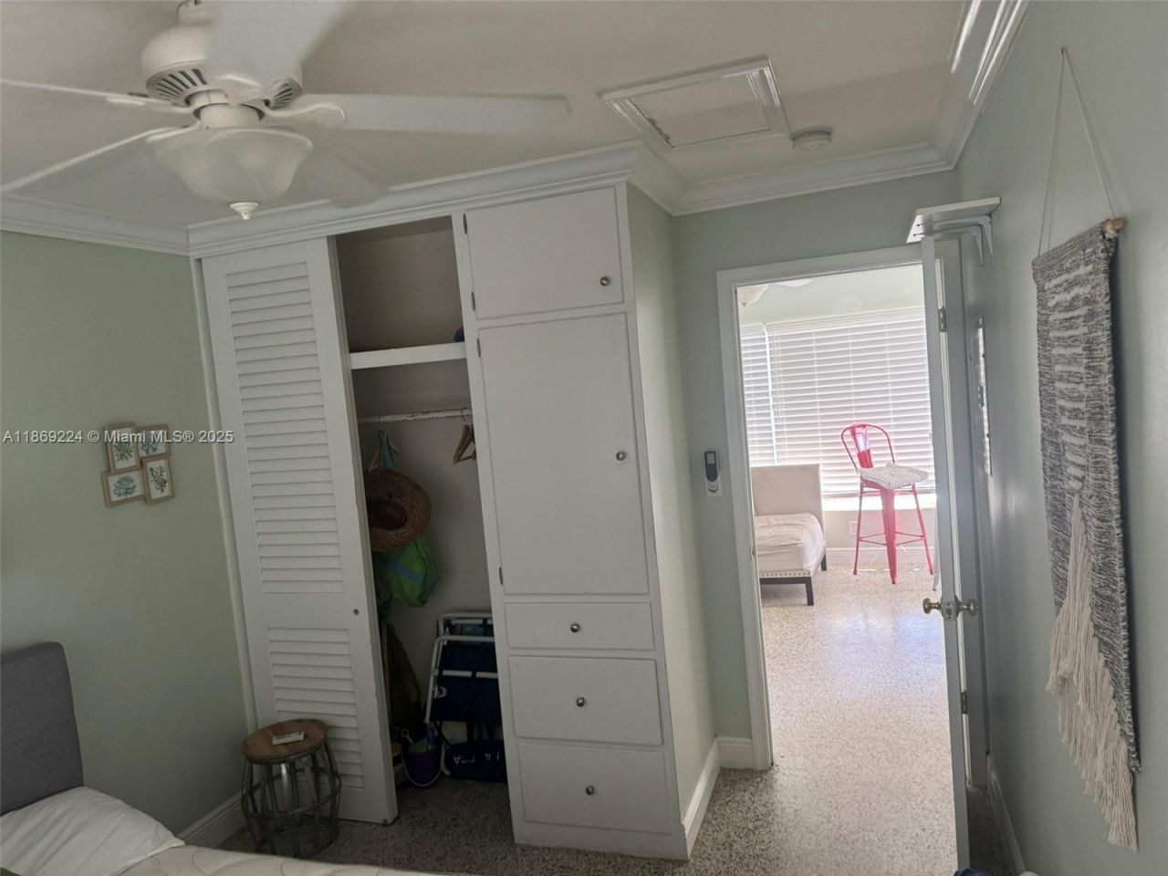 121 Linda Ln, Palm Beach Shores, FL 33404 Photo