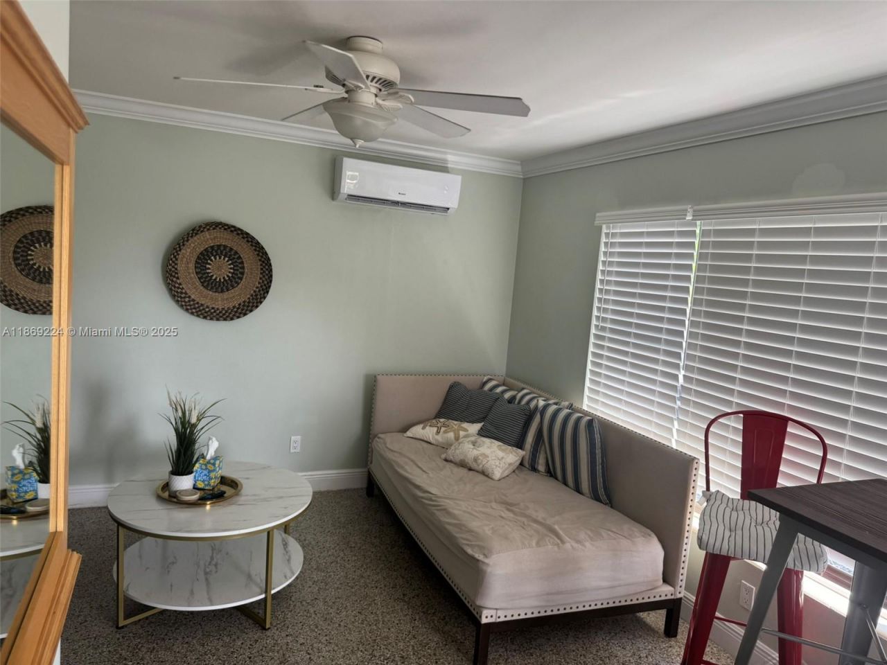 121 Linda Ln, Palm Beach Shores, FL 33404 Photo