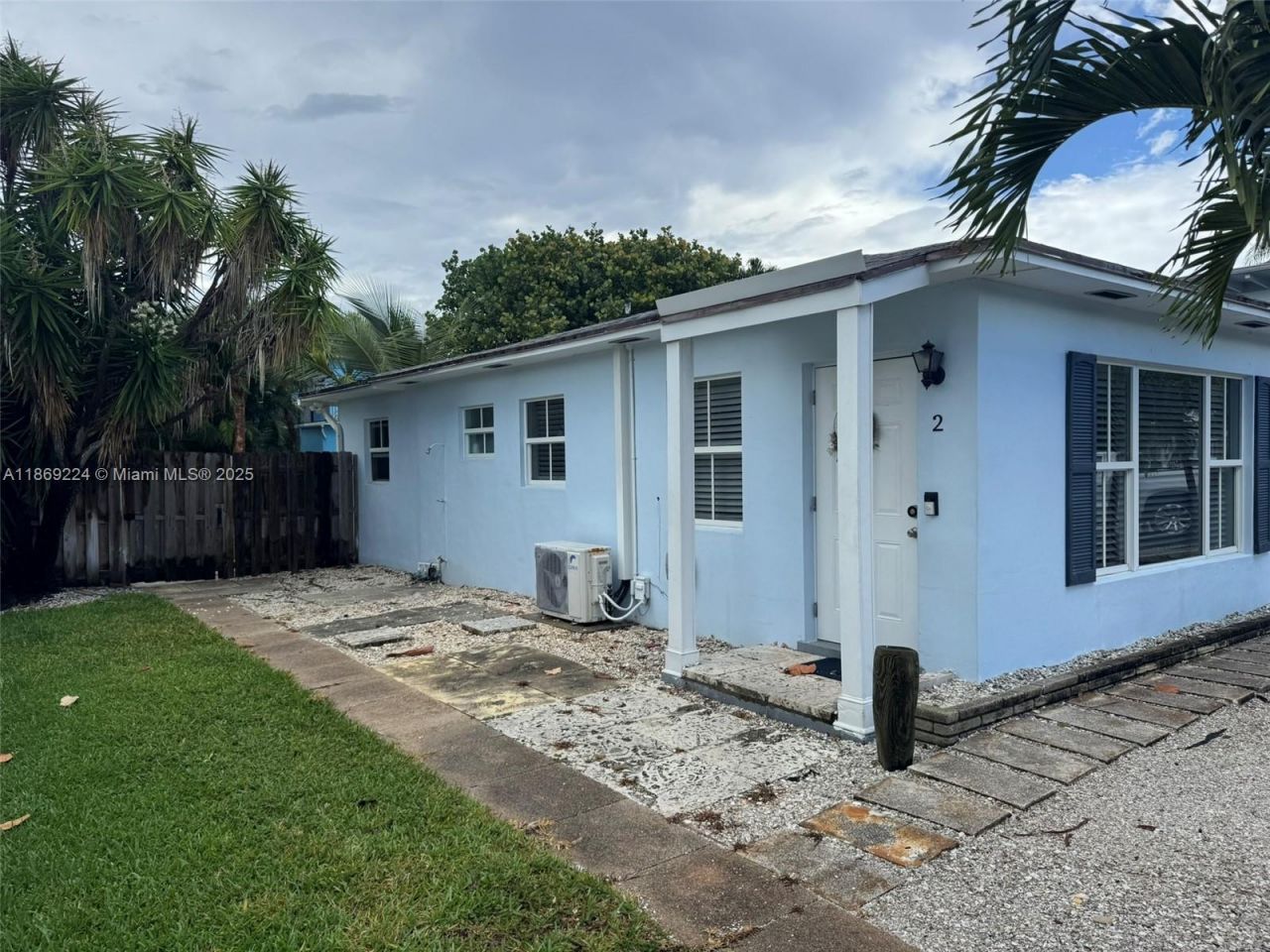 121 Linda Ln, Palm Beach Shores, FL 33404 Photo