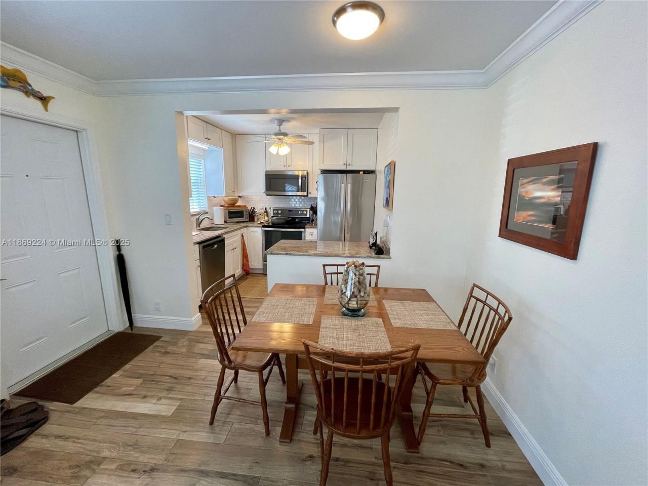 121 Linda Ln, Palm Beach Shores, FL 33404 Photo