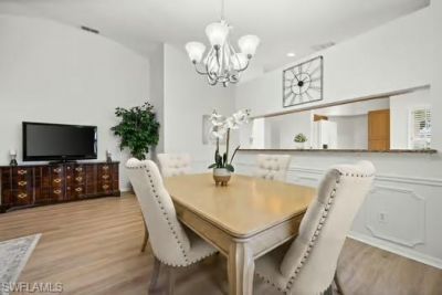 4878 Europa Dr, Naples, FL 34105 Photo