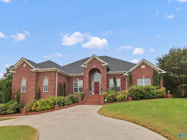 104 Early Morning Circle, Huntsville, AL 35811