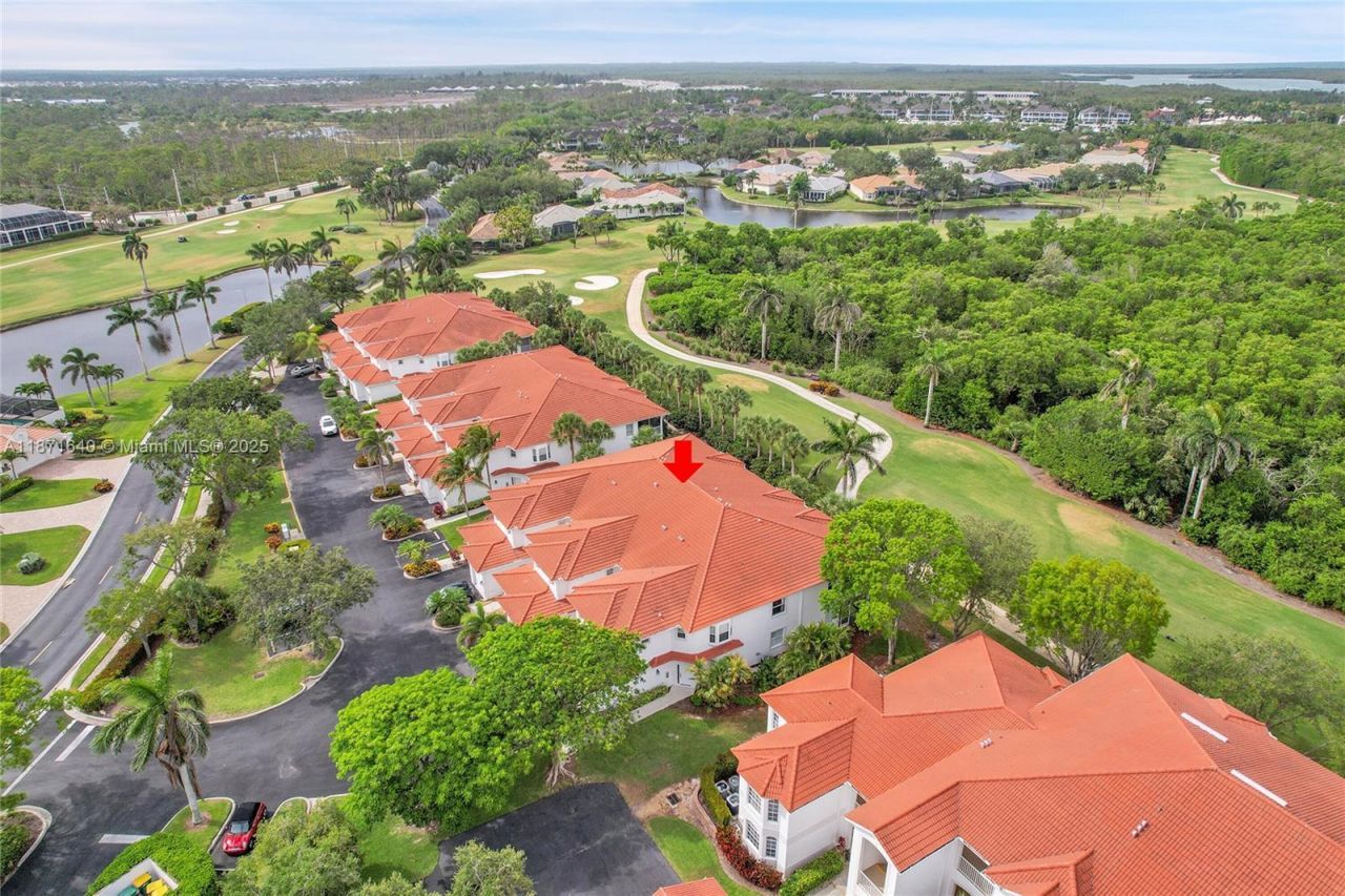 4700 Yacht Harbor Dr, Unit 612, Naples, FL 34112 Photo