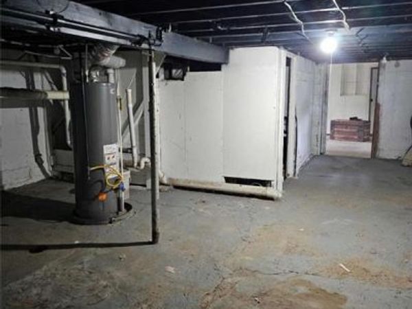 6926 NE 56th Street, Kansas City, MO 64119