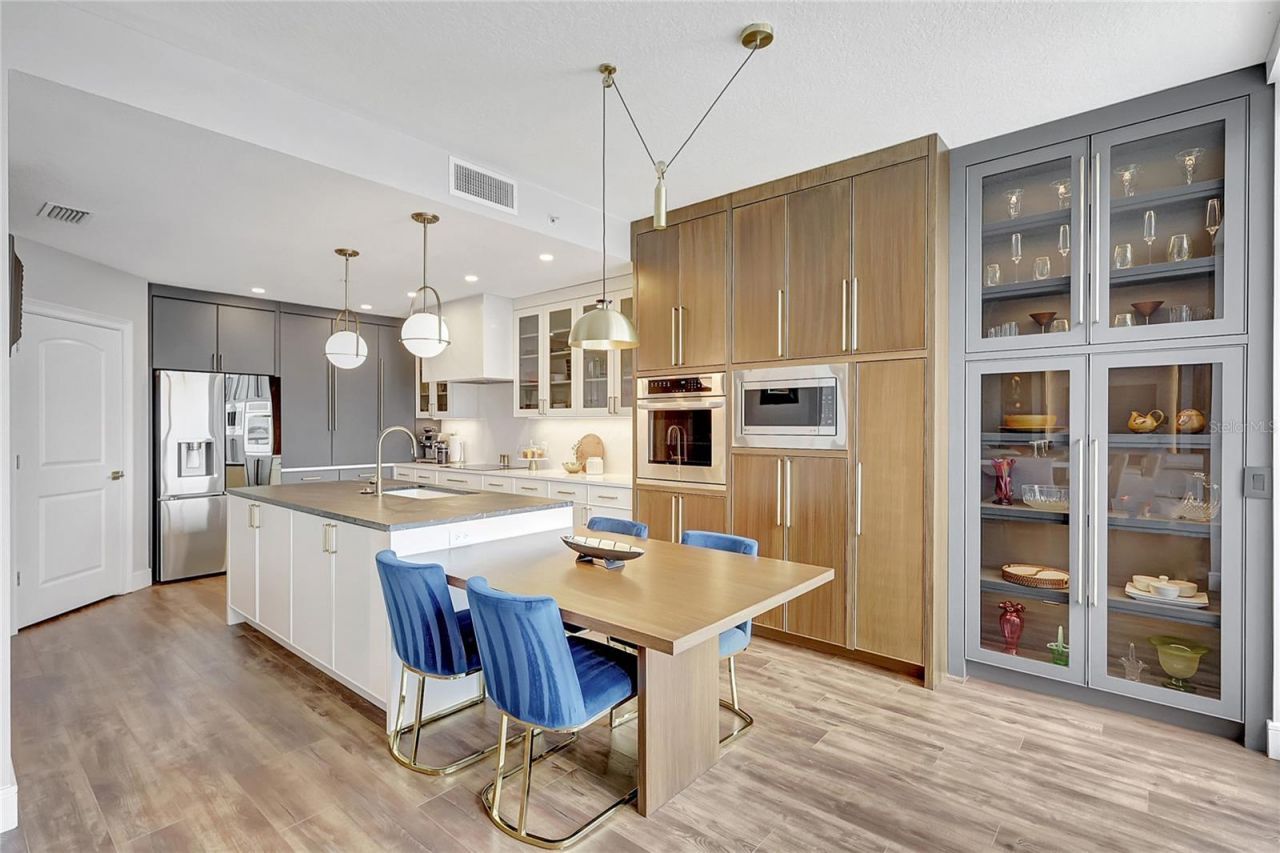 610 Riviera Dunes Way, Unit 602, Palmetto, FL 34221 Photo