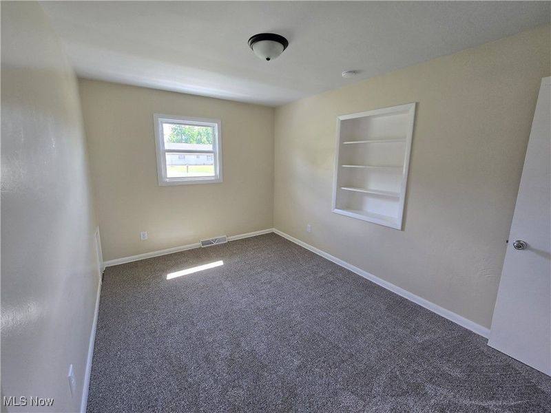 424 Secrist Lane, Liberty, OH 44420 Photo 13