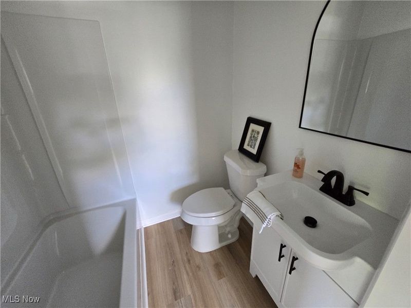 424 Secrist Lane, Liberty, OH 44420 Photo 17