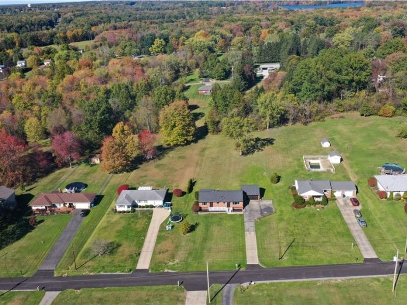 424 Secrist Lane, Liberty, OH 44420 Photo 29