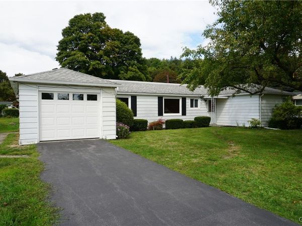 5002 W Genesee Street, Camillus, NY 13031