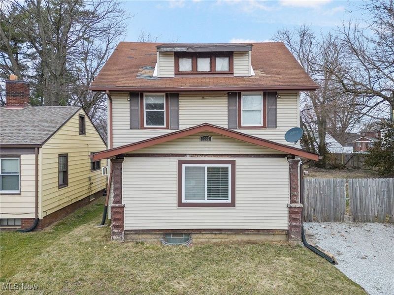 2227 7th Street NE, Canton, OH 44704 Photo 1