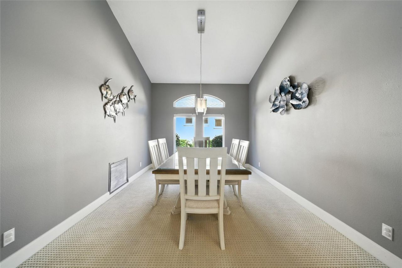 7131 Kensington Court, University Park, FL 34201 Photo