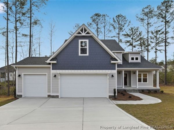 96 Graduate Court, Spring Lake, NC 28390