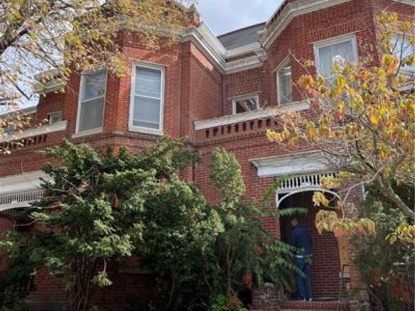 303 N 8th Street, St Joseph, MO 64501