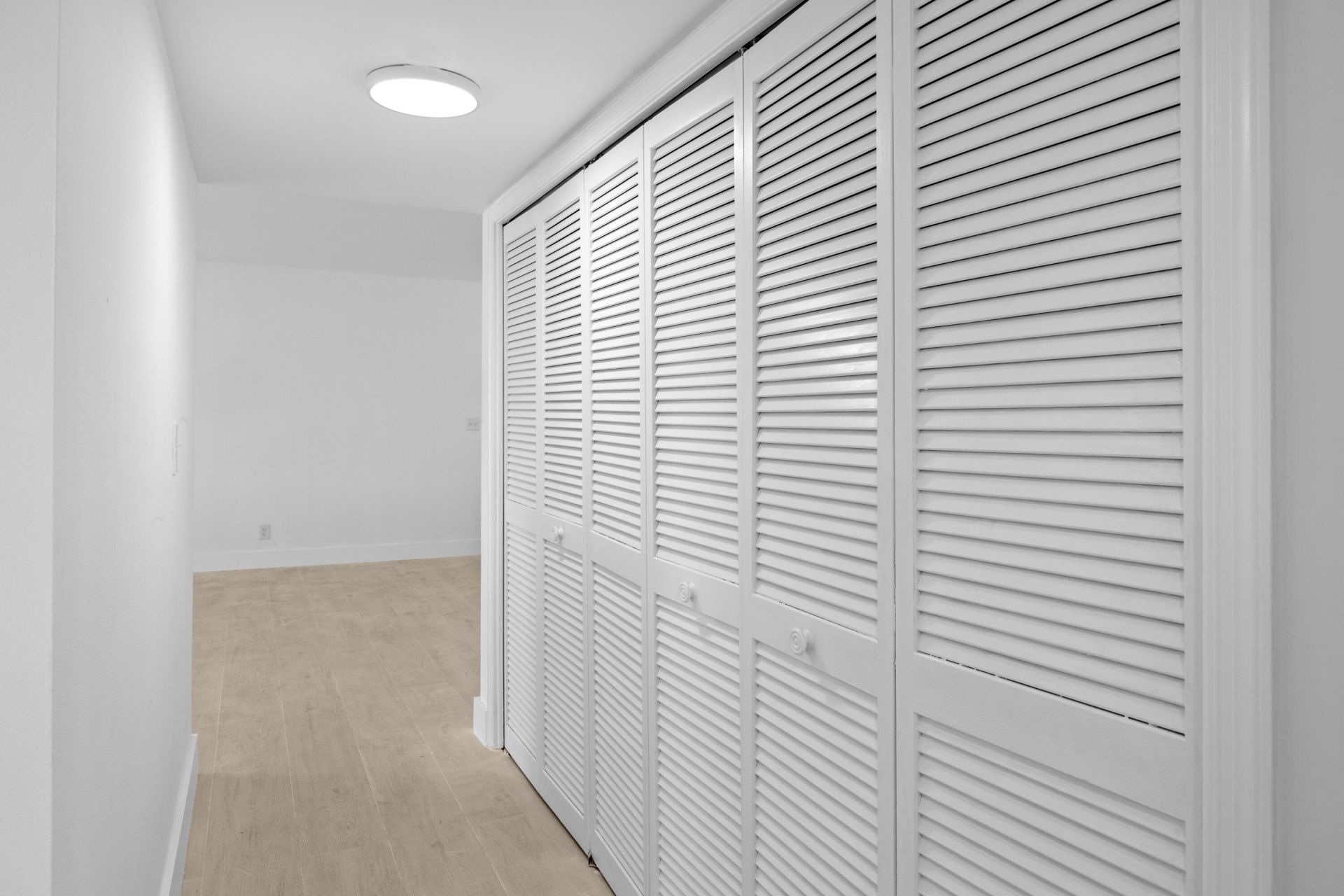 315 Venetian Drive, Unit 4, Delray Beach, FL 33483 Photo