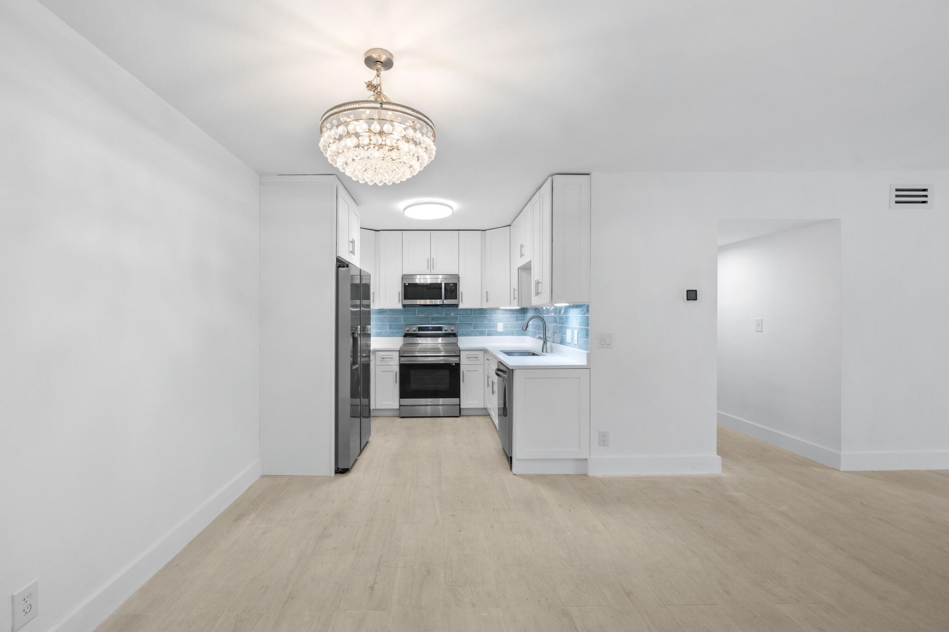 315 Venetian Drive, Unit 4, Delray Beach, FL 33483 Photo