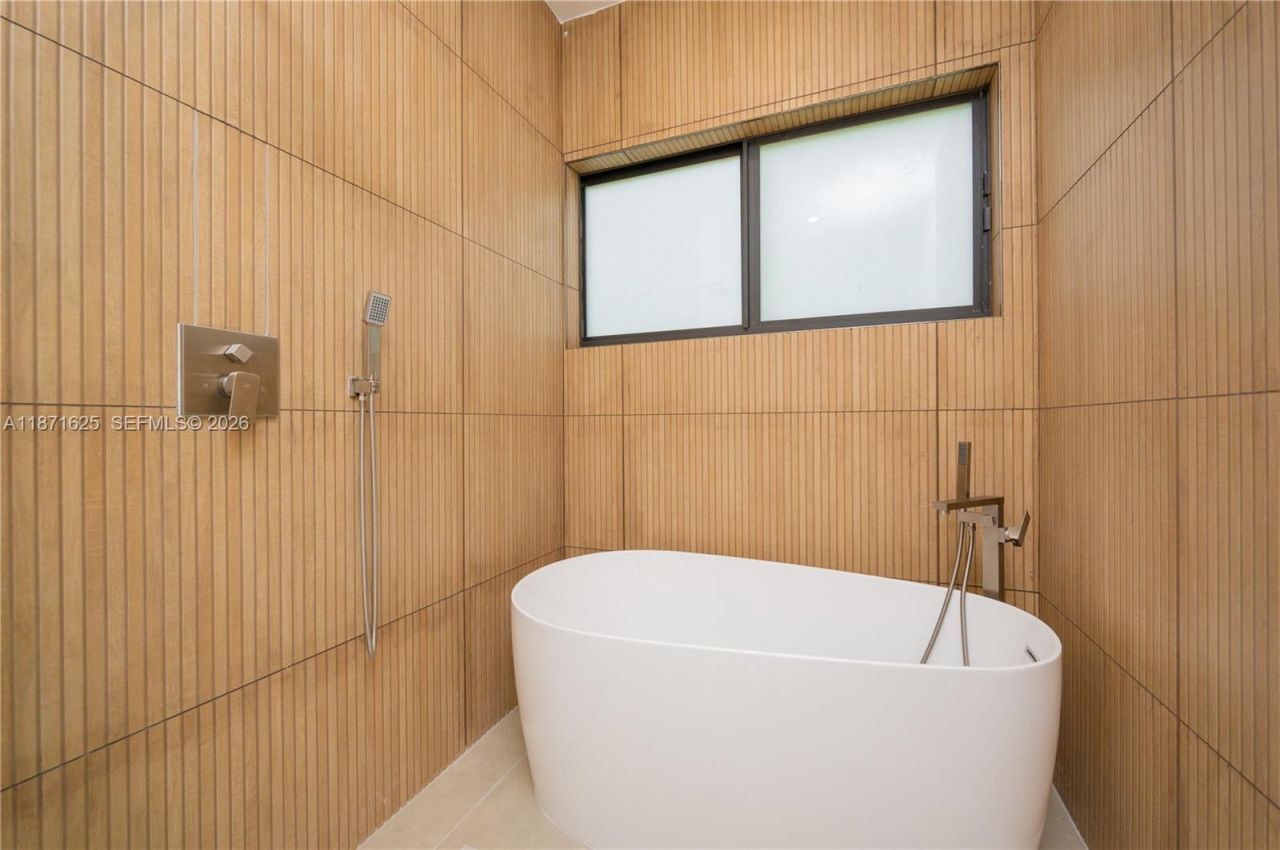 1200 SW 15th Ave, Fort Lauderdale, FL 33312 Photo