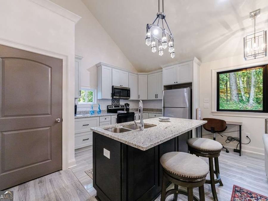 Property Image 105