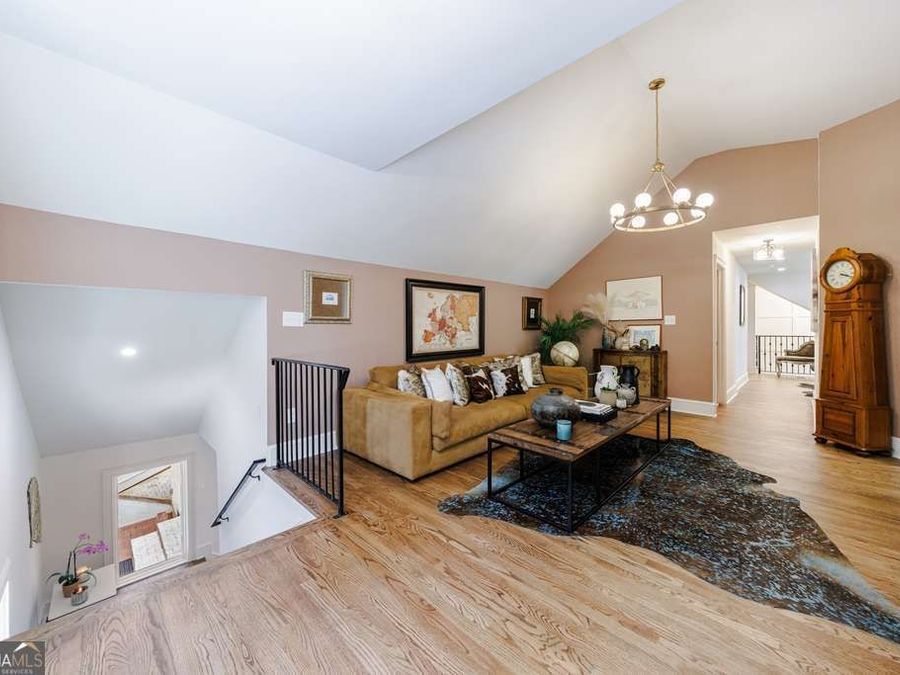 Property Image 61