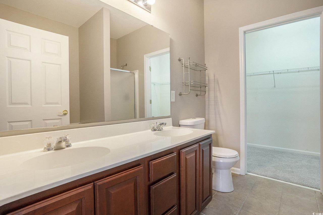 256 Connemara Dr. Photo 12