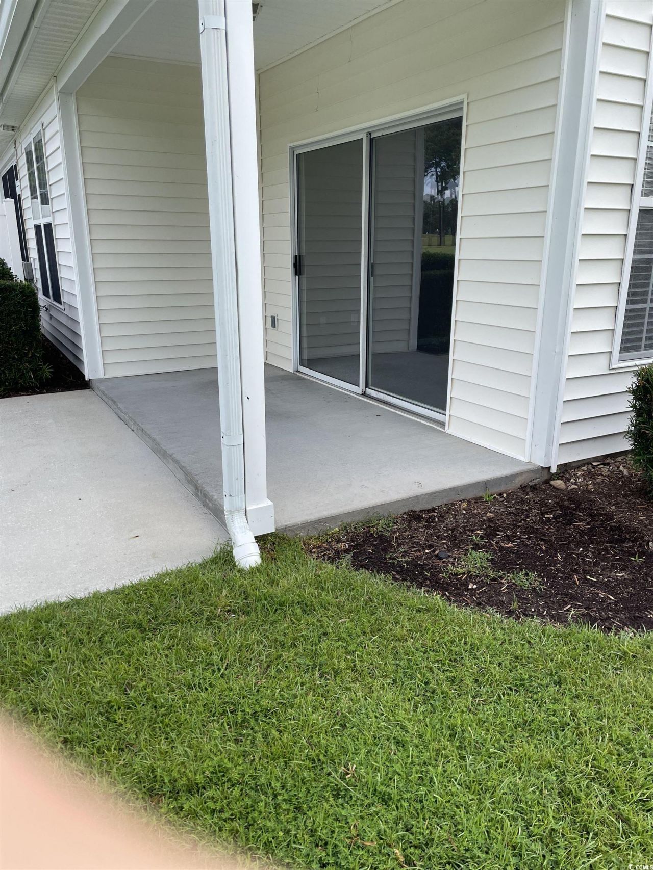 256 Connemara Dr. Photo 24