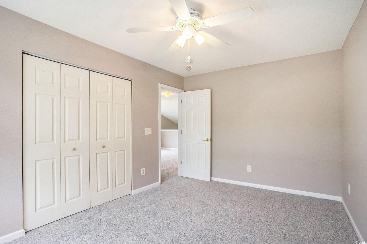 256 Connemara Dr. Photo 9