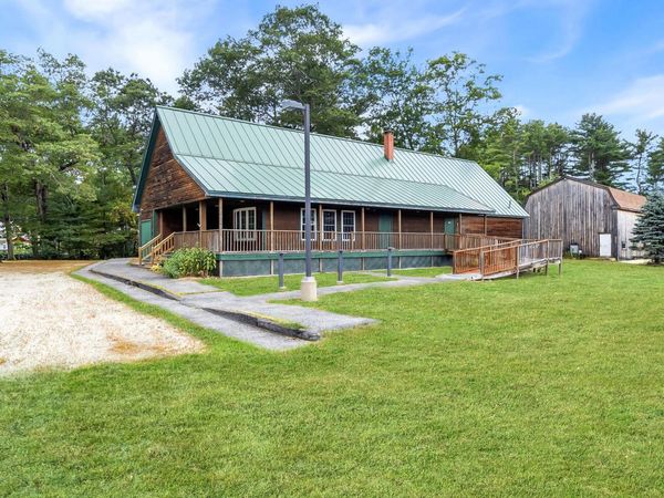 204 Gray Road, Cumberland, ME 04021