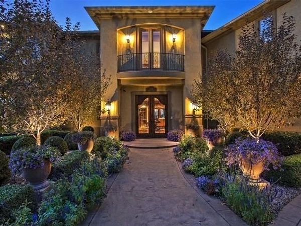 230 Birch Bluff Road, Excelsior, MN 55331