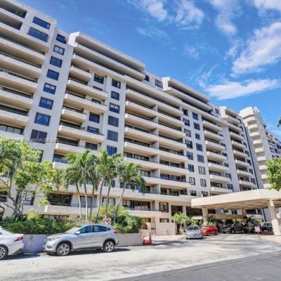 151 Crandon Blvd, Unit 1130, Key Biscayne, FL 33149 Photo