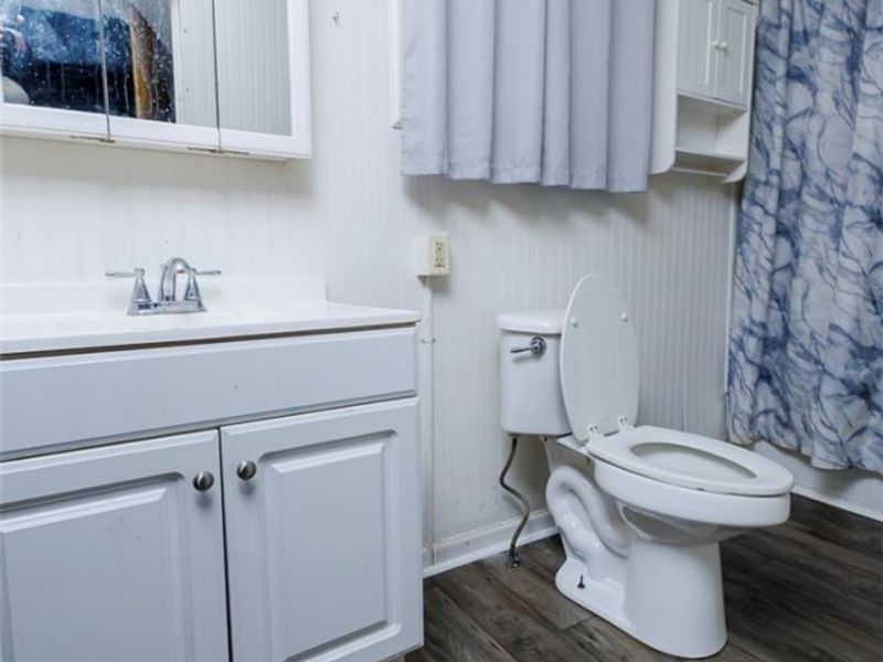 113 E 4th Street, Uhrichsville, OH 44683 Photo 17