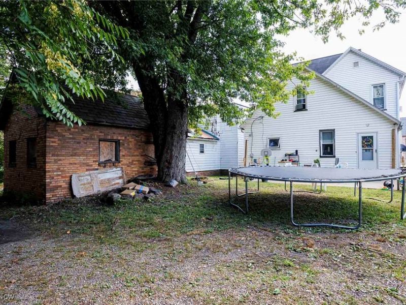 113 E 4th Street, Uhrichsville, OH 44683 Photo 24