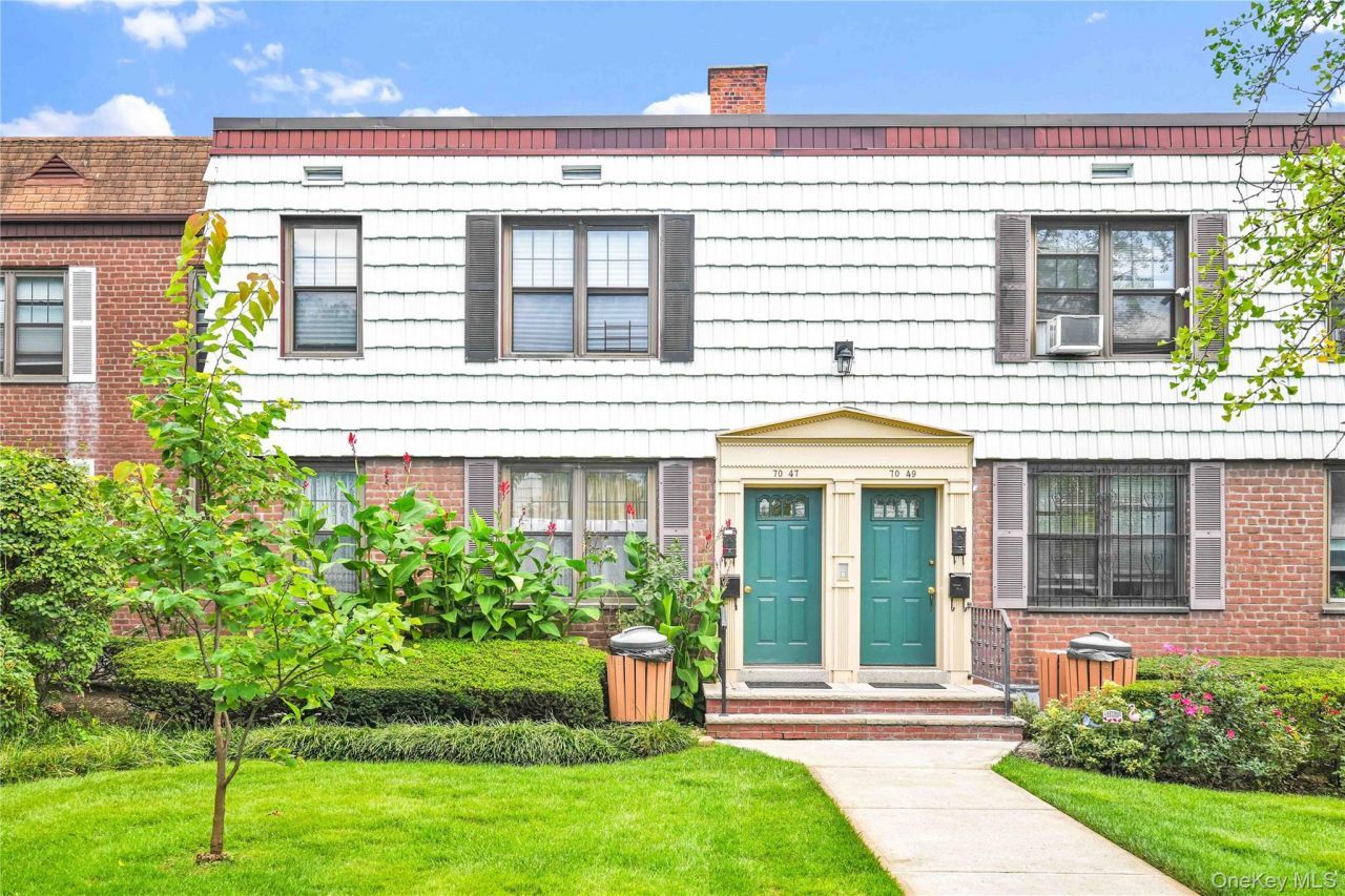70-47a Park Drive E, Unit A, Kew Gardens Hills, NY 11367 Main Photo