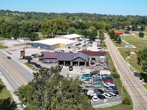 888 Commercial Boulevard, Herculaneum, MO 63048