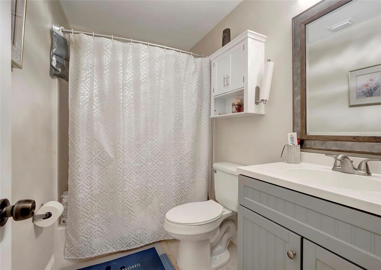 8413 N Hamner Avenue, Tampa, FL 33604 Photo