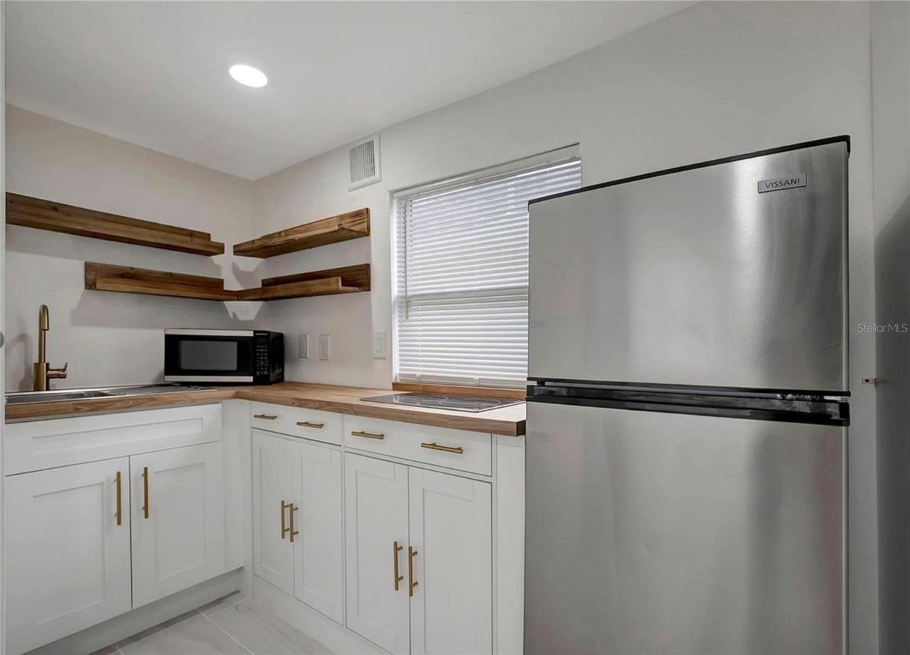 8413 N Hamner Avenue, Tampa, FL 33604 Photo