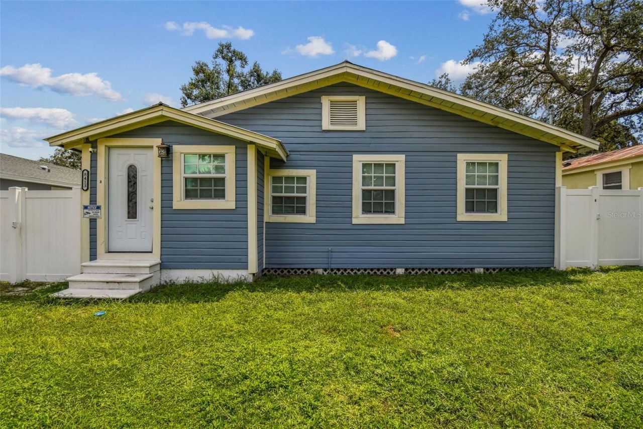 8413 N Hamner Avenue, Tampa, FL 33604 Photo