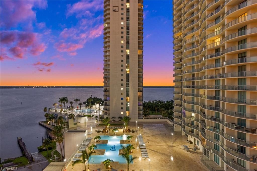 3000 Oasis Grand Blvd, Unit 2402, Fort Myers, FL 33916 Photo