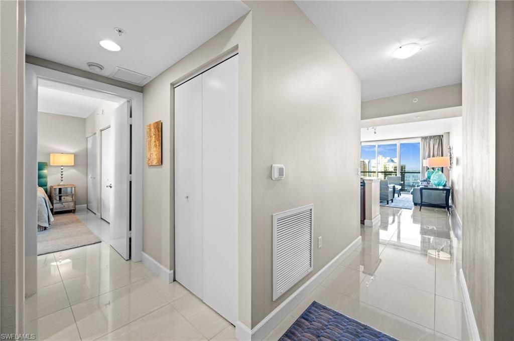 3000 Oasis Grand Blvd, Unit 2402, Fort Myers, FL 33916 Photo