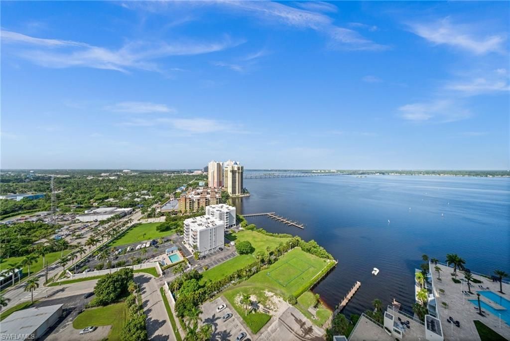 3000 Oasis Grand Blvd, Unit 2402, Fort Myers, FL 33916 Photo