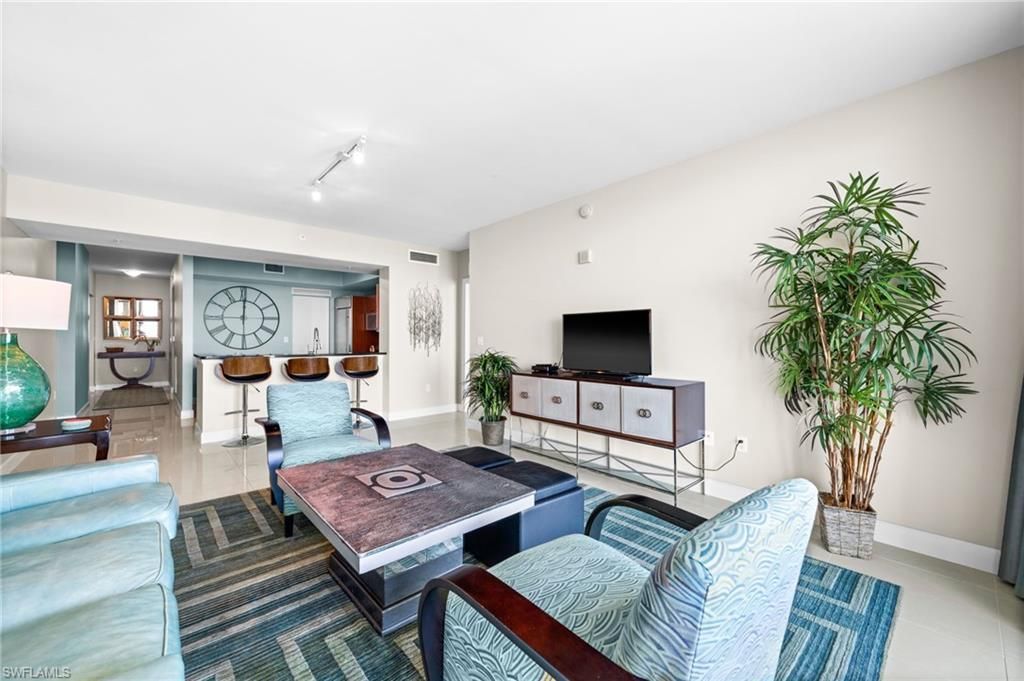 3000 Oasis Grand Blvd, Unit 2402, Fort Myers, FL 33916 Photo