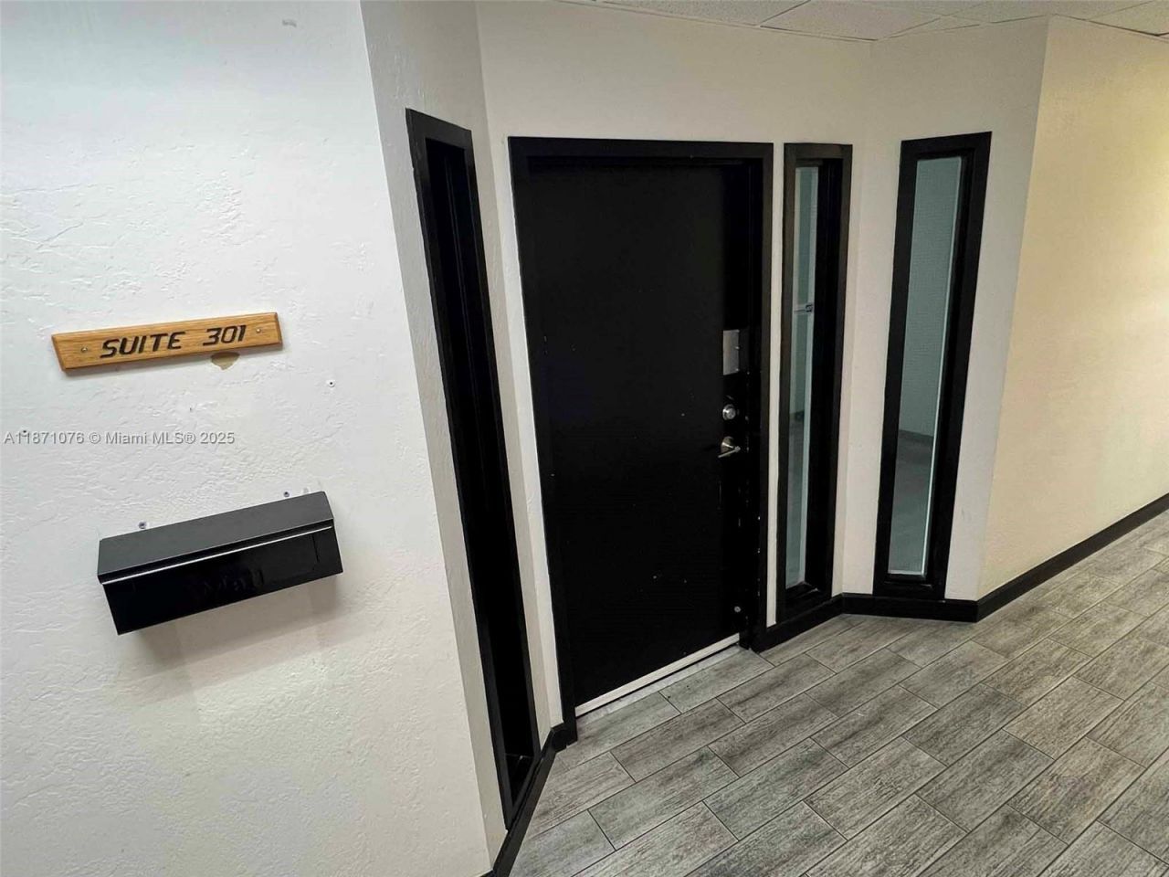 5555 Hollywood Blvd, Unit 301, Hollywood, FL 33021 Photo